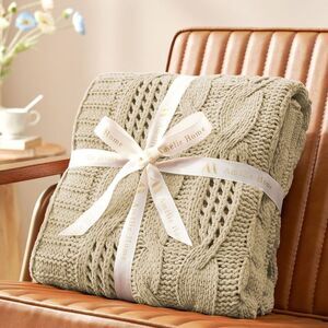 Amelie Home - Cable Chunky Knitted Chenille Throw Blanket, Beige Beige